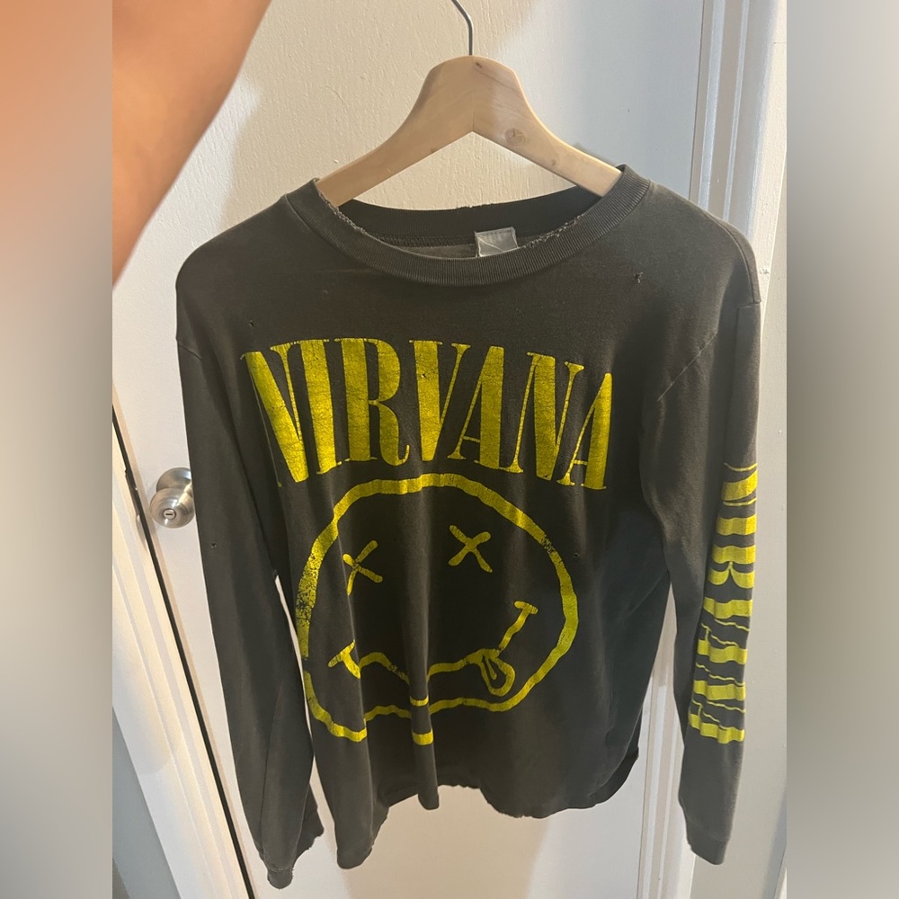MADEWORN NIRVANA